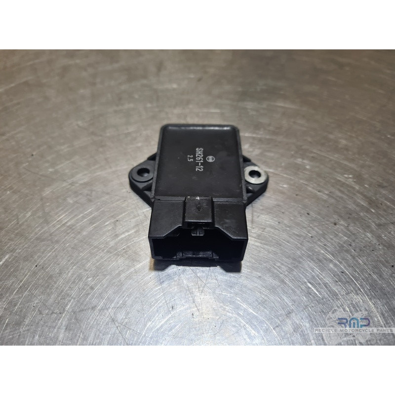 Régulateur- redresseur de tension Honda ST 1100 Pan Européan 1992 à 2001 