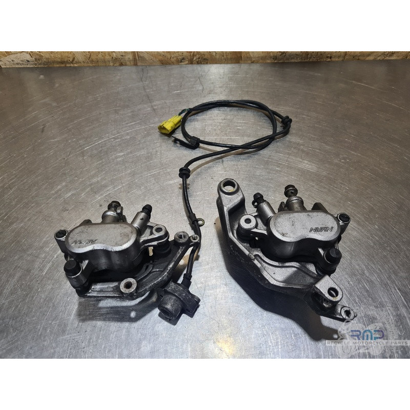 Paire d'étrier de frein avant Honda ST 1100 Pan Européan 1992 à 2001 