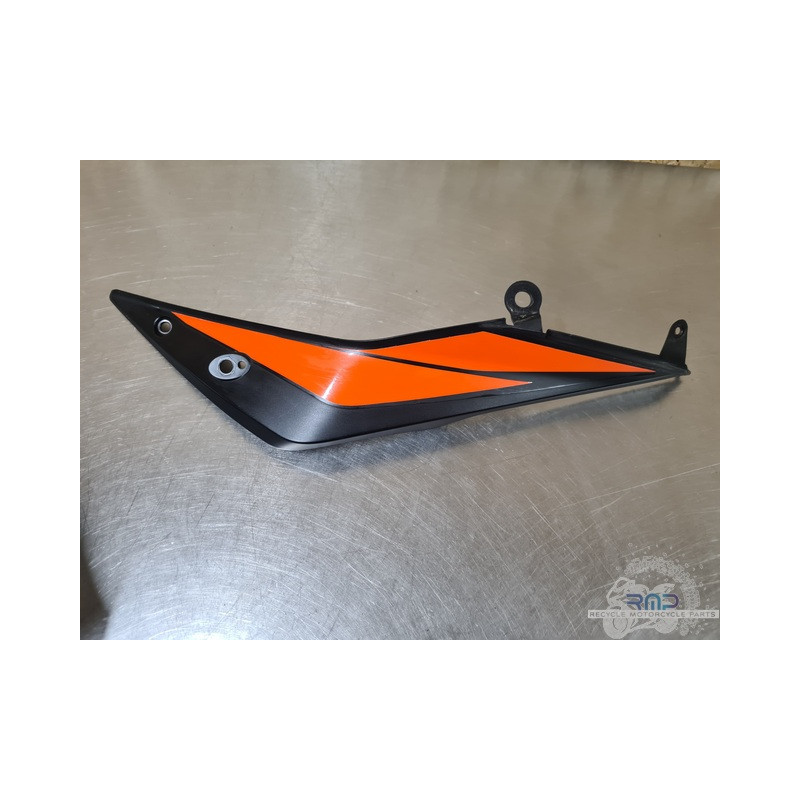 Cache sur flanc de carénage droit KTM 1090 Adventure 2018 à 2024 