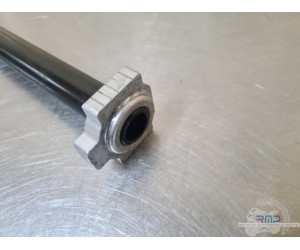 Axe de roue arrière KTM 1090 Adventure 2018 à 2024 