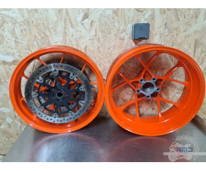 KTM 1290 Superduke GT 2019 à 2024 