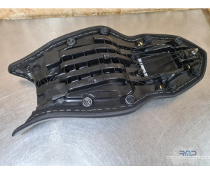 Selle BMW F900R 2019 à 2026 