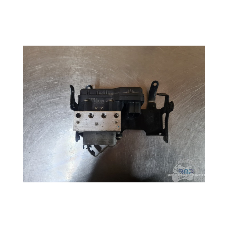 Boitier ABS Yamaha FZ8 2010 à 2016 