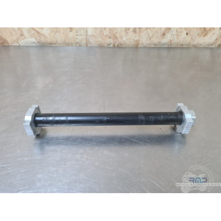 Axe de roue arrière KTM 890 SMT 2023 à 2026 