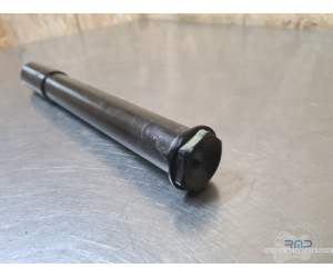 Axe de roue avant KTM 890 SMT 2023 à 2026 