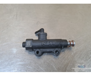 Maitre cylindre de frein arrière KTM 890 SMT 2023 à 2026 