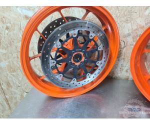 KTM 890 SMT 2023 à 2026 