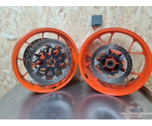 KTM 890 SMT 2023 à 2026 