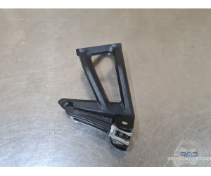 Platine repose pied passager droite KTM 890 SMT 2023 à 2026 