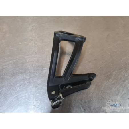 Platine repose pied passager gauche KTM 890 SMT 2023 à 2026 