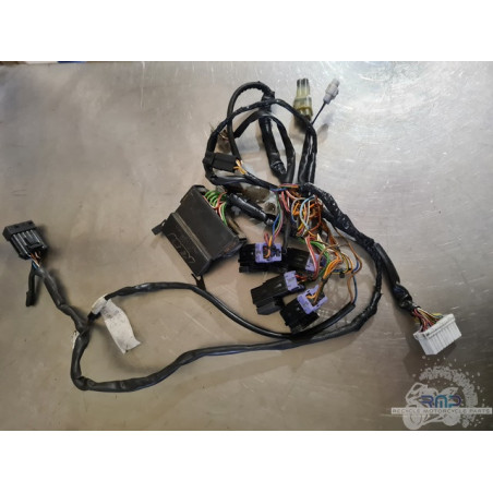 Front beam RC8 2008 to 2015