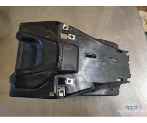 Battery tray RC8 2008 to 2015