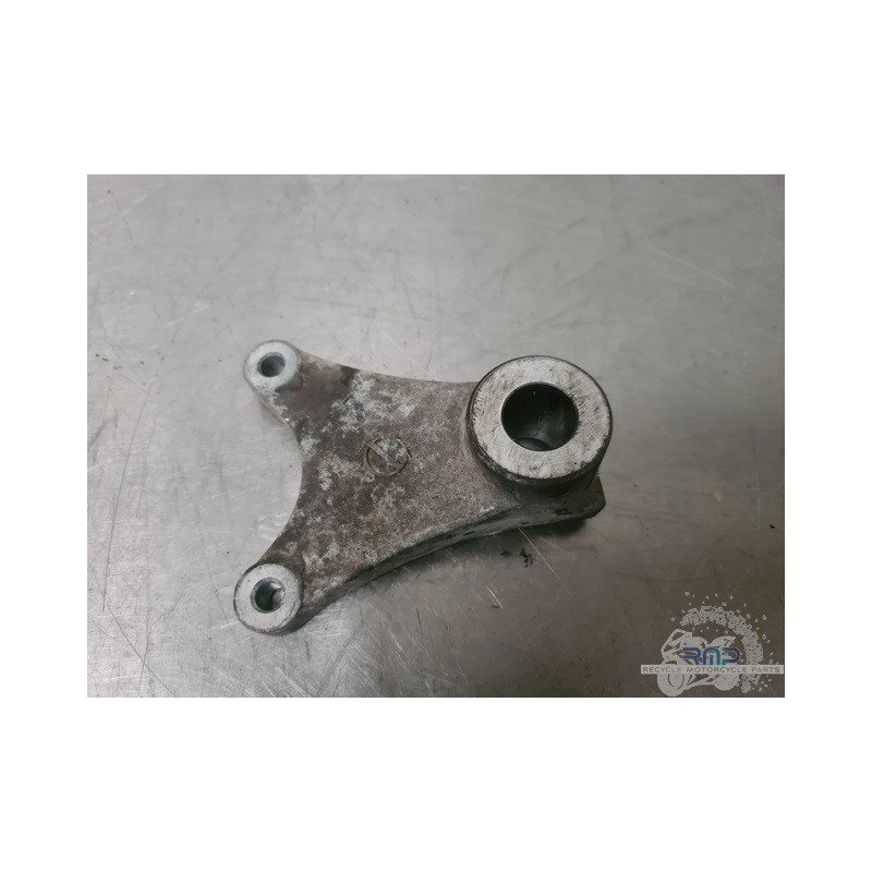 Support d'etrier de frein arriere Suzuki GSF 600 Bandit 2000 à 2004 