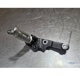 Platine repose pied gauche Triumph Speed Triple 1050 RS 2016 à 2021 
