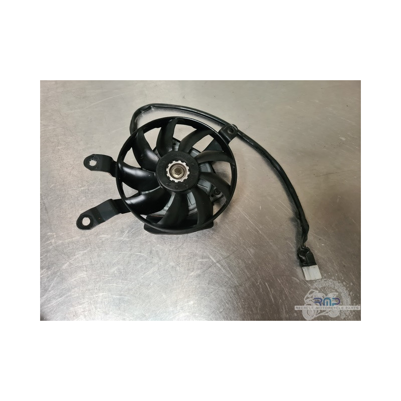 Ventilateur de radiateur droit Yamaha FZ1 2006 à 2015 
