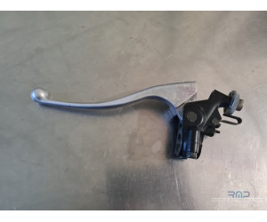 Clutch cooker with lever...