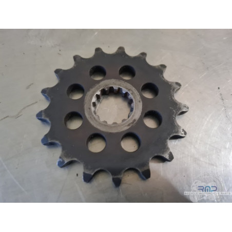 750 GSR output sprocket 2011 to 2015
