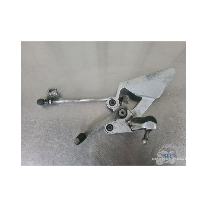 Platine repose pied passager gauche Yamaha FZ6 N 2004 à 2006 