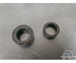 Paire d'entretoise de roue avant Honda CBR 600 RR PC37 2005 à 2006 