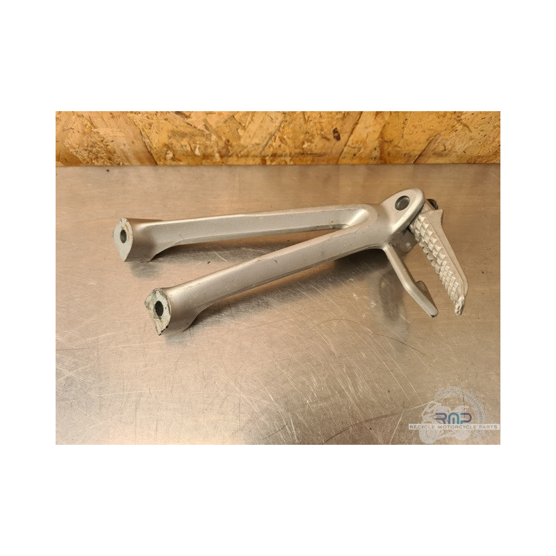 Platine repose pied passager droite Suzuki 600 GSXR 2006 à 2007 