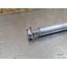 Axe de roue avant Honda 600 CBF 2004 à 2007 