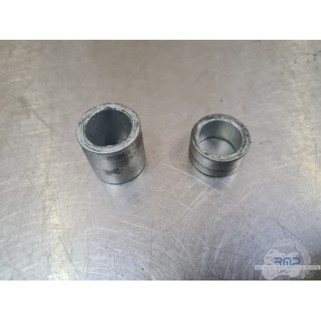 Paire d'entretoise de roue arrière Honda 600 CBF 2004 à 2007 