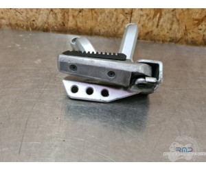 Platine repose pied passager droite Suzuki 1000 Vstrom 2002 à 2007 