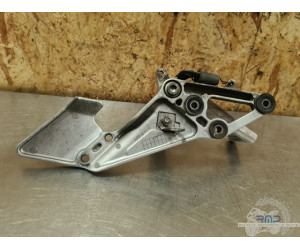 Platine repose pied droite Suzuki 1100 GSXR 1994 à 1998 
