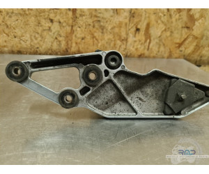 Platine repose pied gauche Suzuki 1100 GSXR 1994 à 1998 