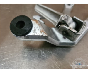 Platine repose pied passager droite Suzuki 650 SV N 2003 à 2009 