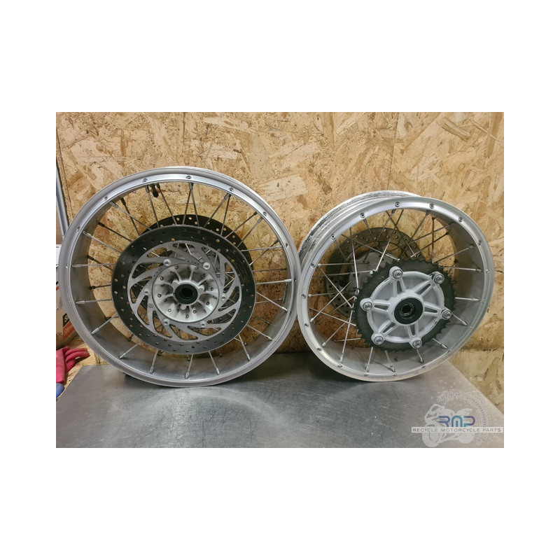Paire de jantes Aprilia ETV 1000 Caponord 2004 a 2012 