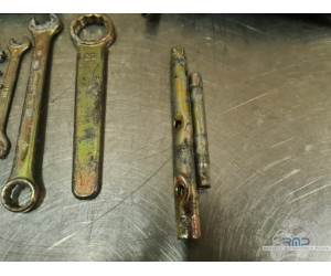 Trousse a outils Aprilia ETV 1000 Caponord 2004 a 2012 