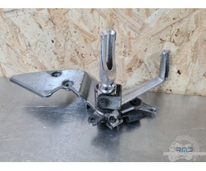 Platine repose pied droite Suzuki GSF 600 Bandit N 2000 à 2004 
