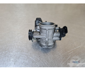 Rampe d'injection KTM 390 RC 2014 à 2020 