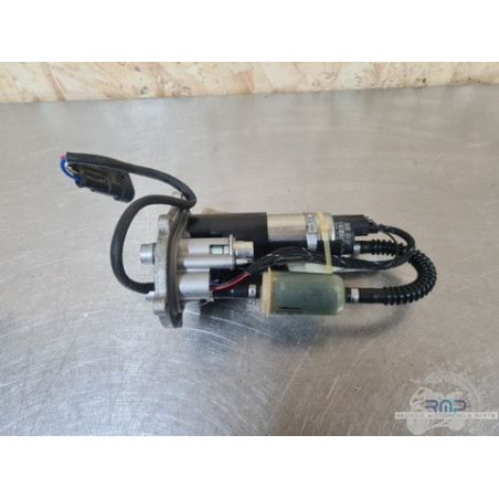Pompe a essence - carburant Ducati 848 EVO SBK 2008 à 2013 