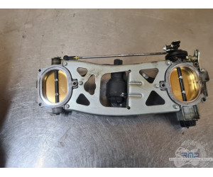 Rampe d'injection Ducati 848 EVO SBK 2008 à 2013 