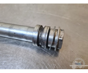 Axe de roue avant Ducati 848 EVO SBK 2008 à 2013 