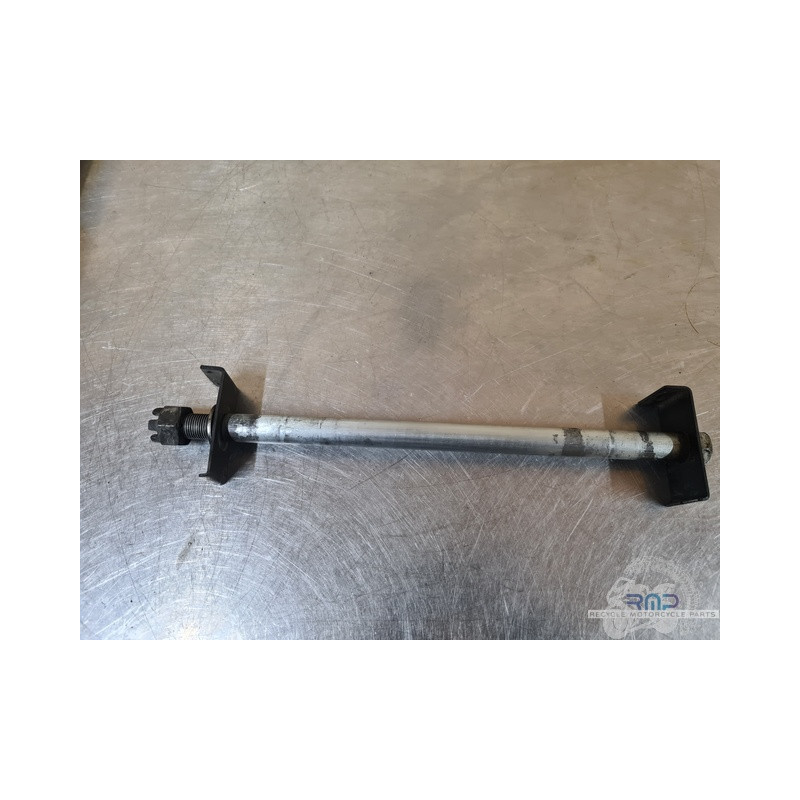 Axe de roue arrière Kawasaki Z 750 2007 à 2012 