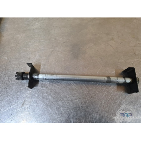 Axe de roue arrière Kawasaki Z 750 2007 à 2012 