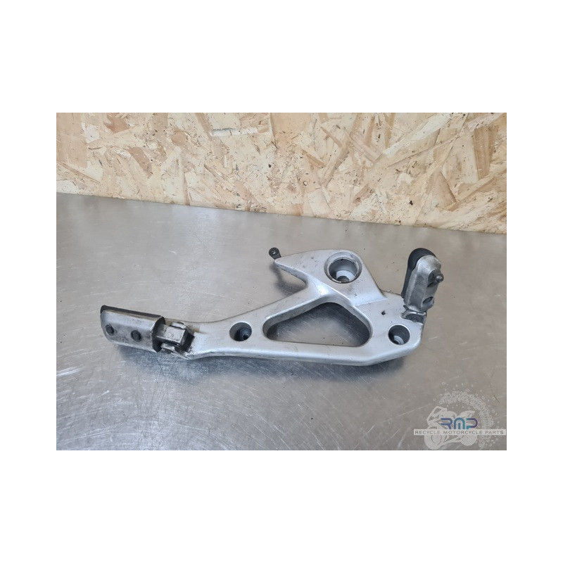 Platine repose pied droite Honda XL 1000 Varadero 1998 à 2002 
