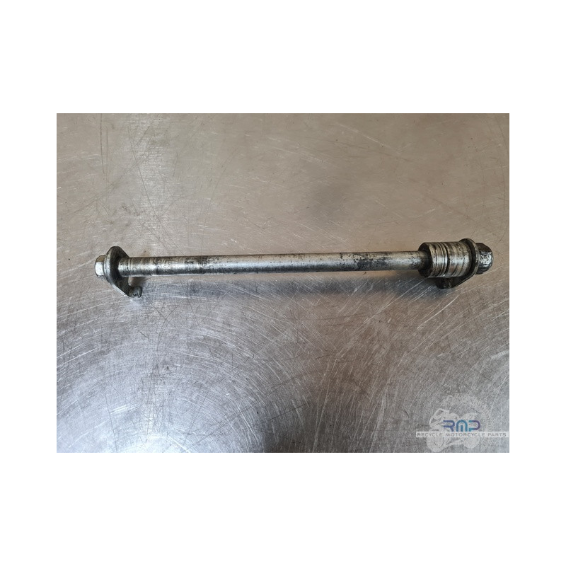 Axe de roue arrière Honda CBR 125 2011 à 2016 