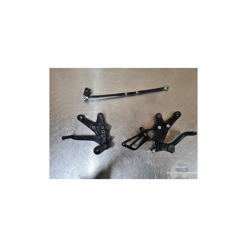 Paire de platine reculé Honda CBR 125 2011 à 2016 