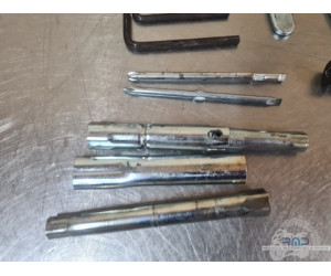 Trousse a outils Suzuki SV 650 S 2003 à 2009 