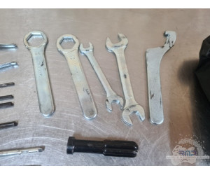 Trousse a outils Suzuki SV 650 S 2003 à 2009 