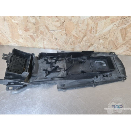 Bac a batterie Suzuki GSXR 600 2004 à 2005 