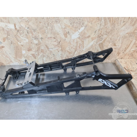 Boucle arrière Suzuki GSXR 600 2004 à 2005 