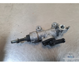 Maitre cylindre de frein arrière Suzuki GSXR 600 2004 à 2005 