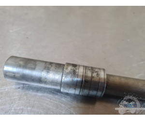 Axe de roue avant Yamaha MT-09 2014 à 2016 