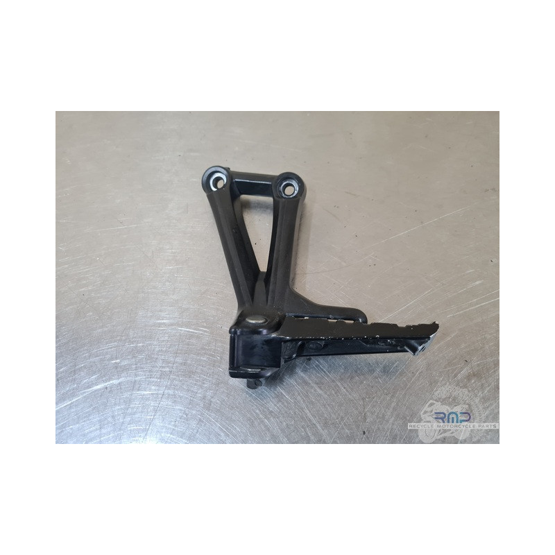 Platine repose pied passager gauche Yamaha MT-09 2014 à 2016 