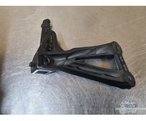 Platine repose pied passager gauche Yamaha MT-09 2014 à 2016 
